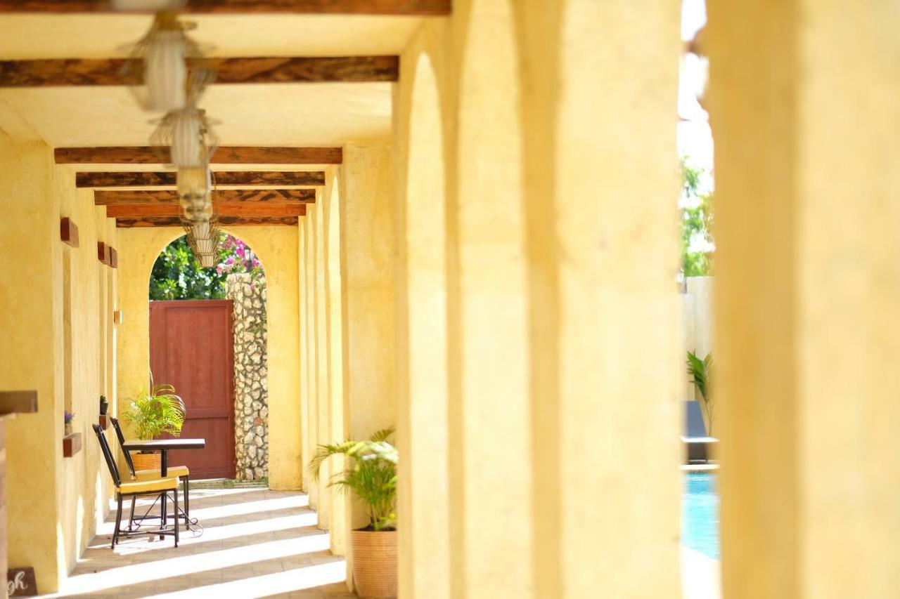 La Casa Di Beatrice Bed & Breakfast Panglao Exterior photo